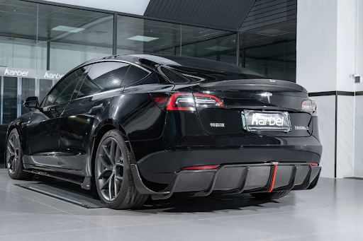Unveiling the Impact of Rear Diffusers on Tesla Model 3: Do They Make a Difference?