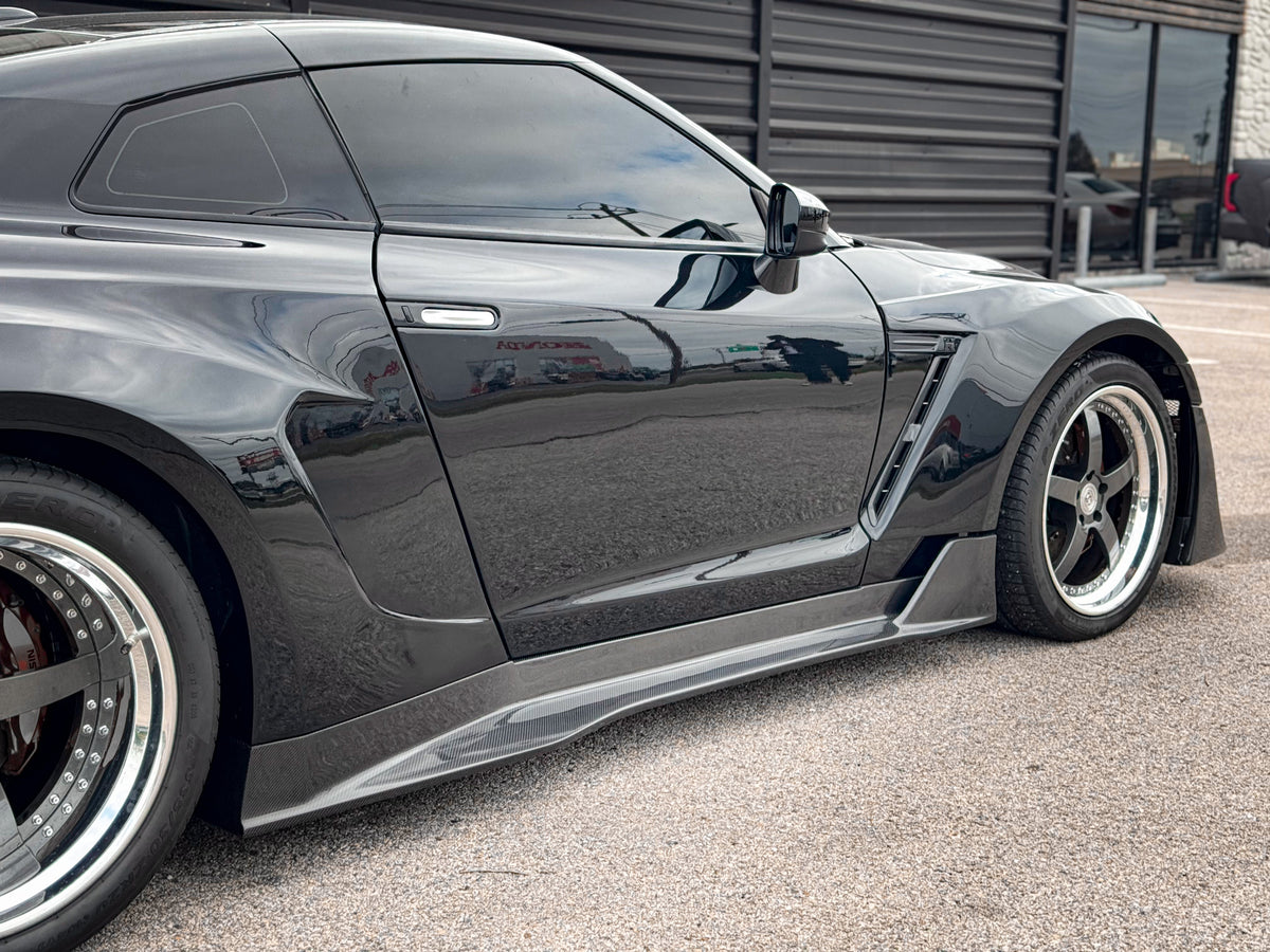 Robot Craftsman "GODZILLA" Widebody Wheel Arches & Side Skirts for Nissan GTR Nismo T-Spec Carbon Fiber/FRP