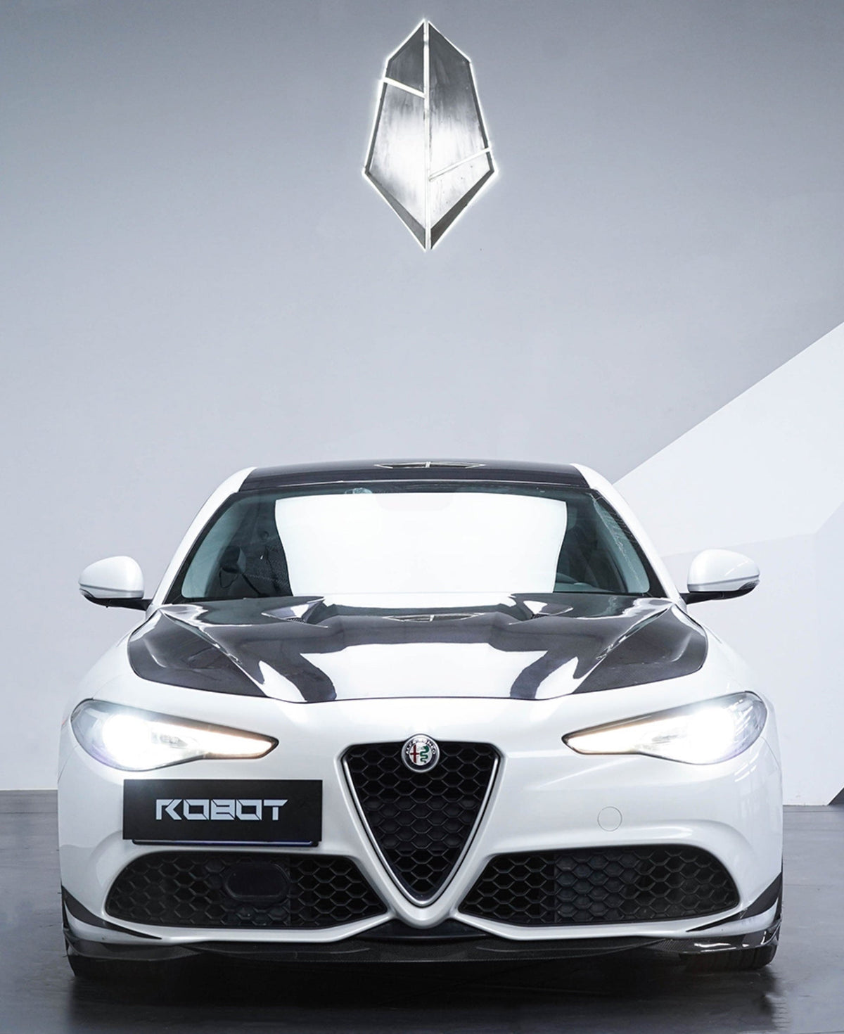 Alfa Romeo Giulia Quadrifoglio Sport Veloce Ti Sprint RWD AWD Lusso Base 2017-ON with Robot Craftsman's Aftermarket Parts - Standard Package "HIDROGAI" Carbon Fiber / FRP