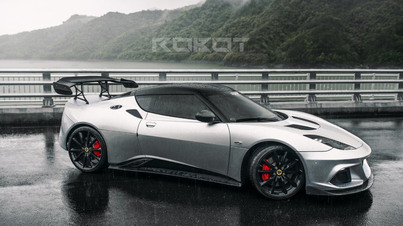 Lotus Evora 2018 2019 2020 2021 with Aftermarket Parts - Side Skirts Carbon Fiber / FRP from Robot Craftsman Lotus Evora 2018 2019 2020 2021 with Aftermarket Parts - Side Skirts Carbon Fiber / FRP from Robot Craftsman