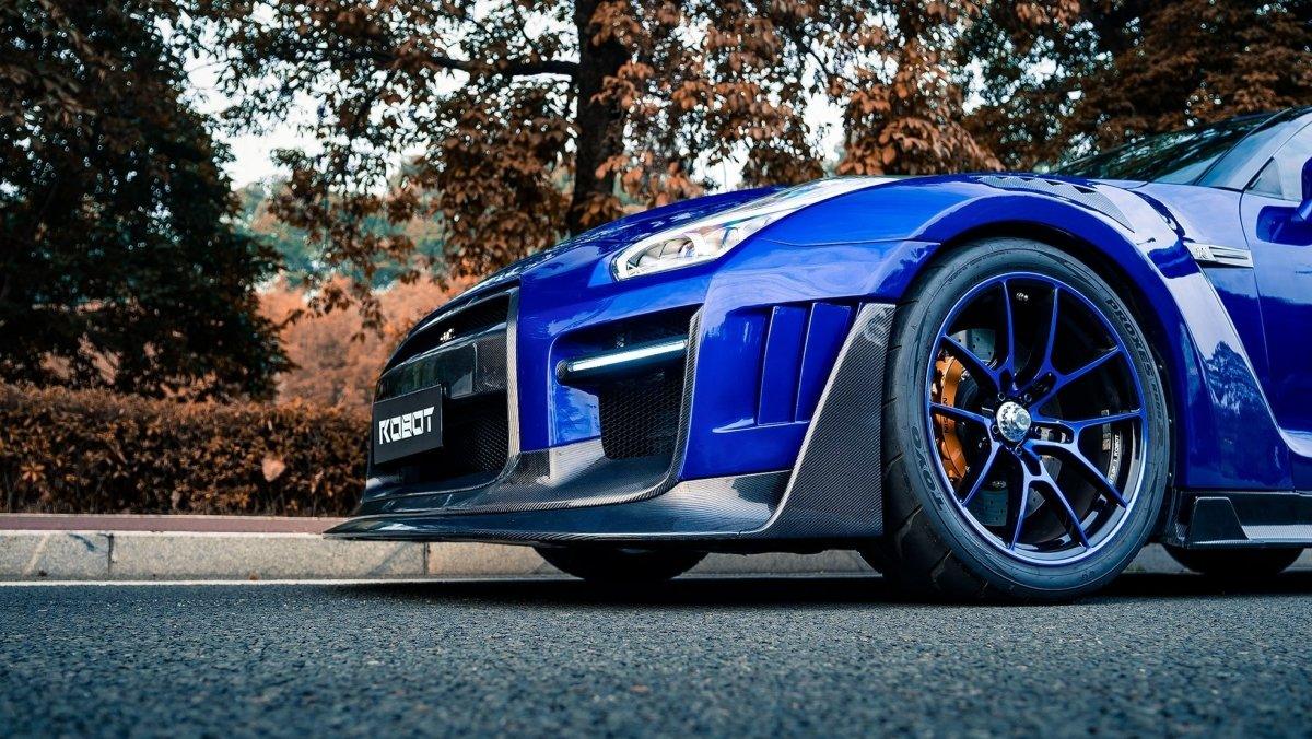 Nissan GTR Nismo Black Edition Track Edition Premium Base CBA DBA 2008 2009 2010 2011 2012 2013 2014 2015 2016 (for installation on 2017 2018 2019 2020 2021 2022 2023 2024 vehicles, 2008 2009 2010 2011 2012 2013 2014 2015 2016 hood is recommended) with Aftermarket Parts - "Godzilla" Narrow Body Front Bumper & Front Lip Carbon Fiber / FRP from Robot Craftsman