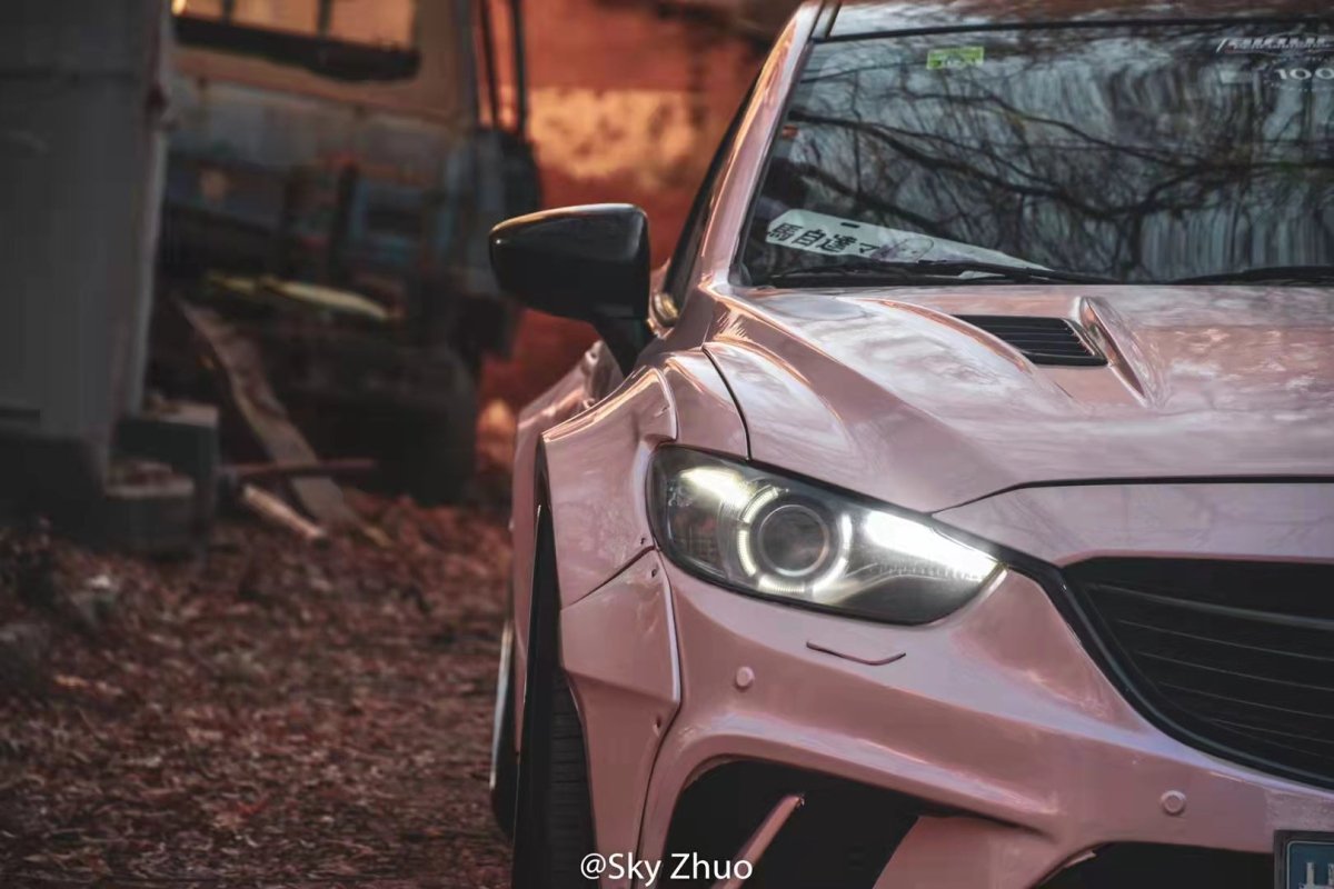 Mazda6 Sport Grand Touring Singature Carbon Edition 2014 2015 2016 2017 with Aftermarket Parts - Hood Bonnet Carbon Fiber / FRP from Robot Craftsman Mazda6 Sport Grand Touring Singature Carbon Edition 2014 2015 2016 2017 with Aftermarket Parts - Hood Bonnet Carbon Fiber / FRP from Robot Craftsman