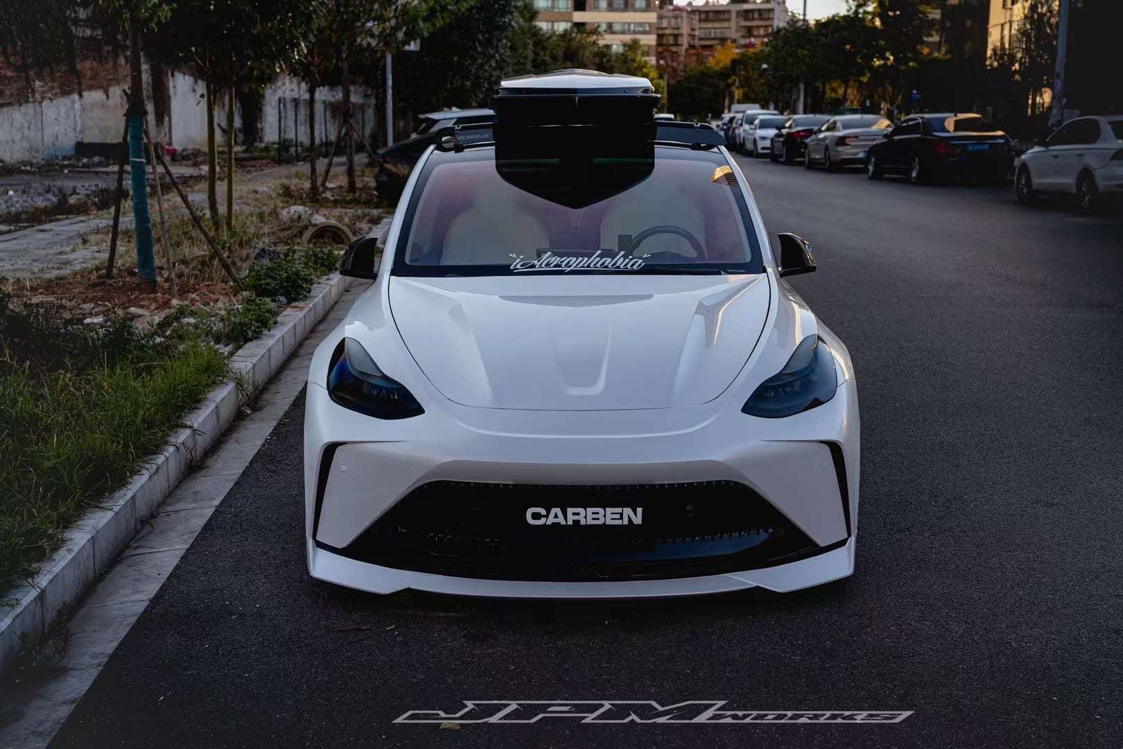 ROBOT CRAFTSMAN "STARSHIP" Full Body Kit For Tesla Model Y / Performance