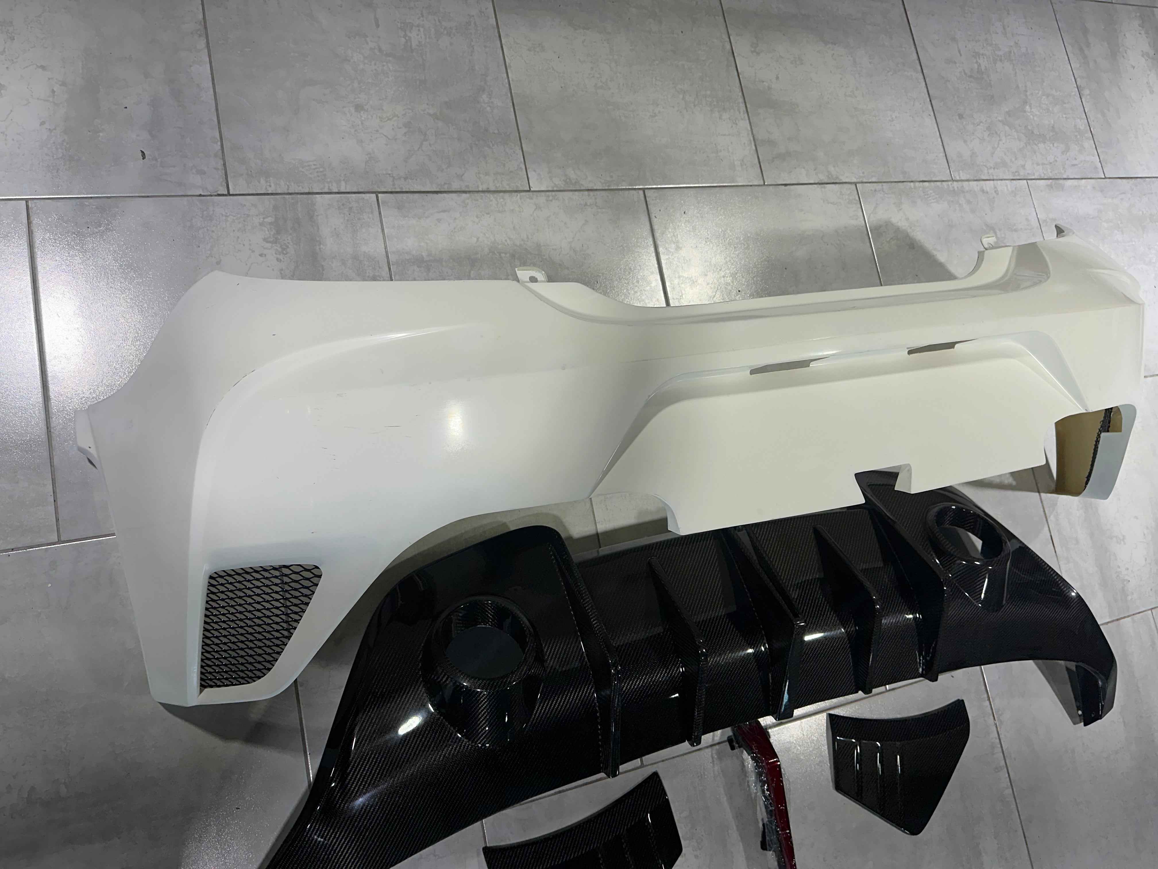 ROBOT CRAFTSMAN "SHINNING" Narrow Body Rear Bumper & Diffuser For Toyota GR86 Subaru BRZ