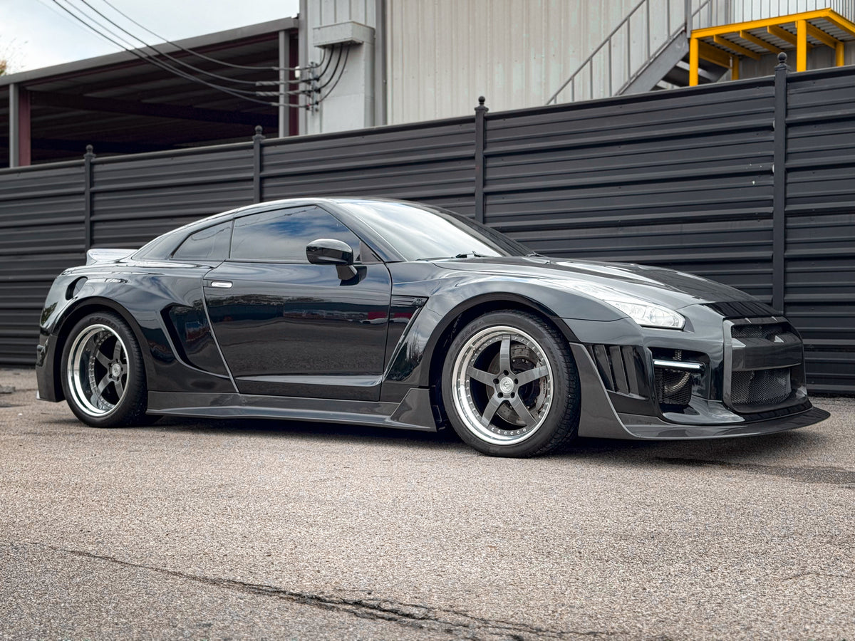 Robot Craftsman "GODZILLA" Widebody Front Bumper & Lip for Nissan GTR Nismo C/DBA Carbon Fiber/FRP