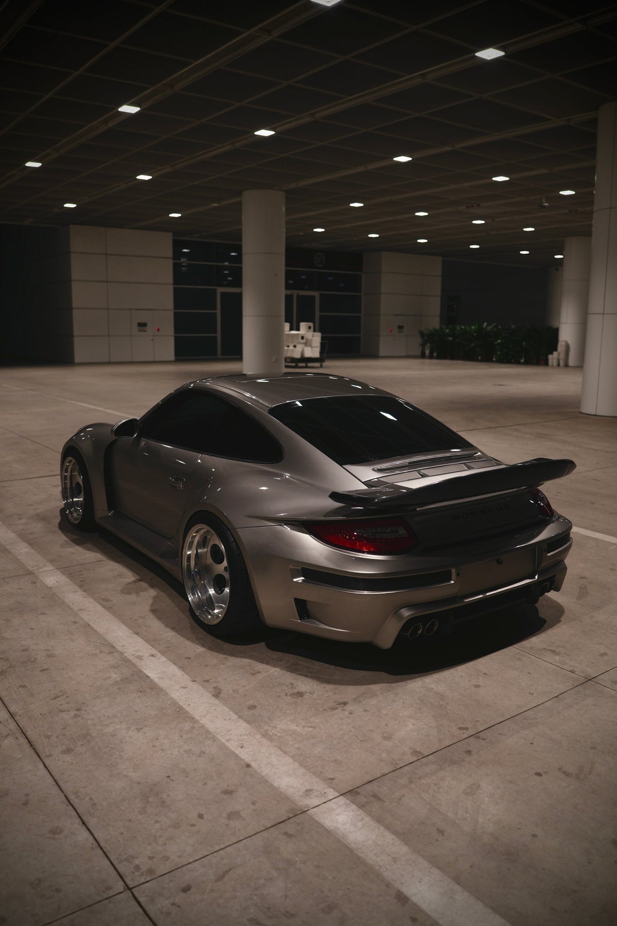 ROBOT CRAFTSMAN "TIGANISM GUSTAV" Engine Cover for 997.1 997.2 911 Carrera Base/S/4S/GTS 2005-2012 Carbon Fiber / FRP