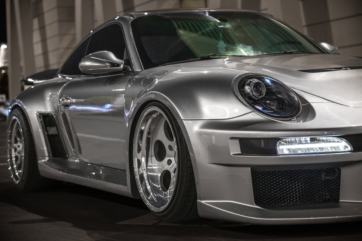 ROBOT CRAFTSMAN "TIGANISM GUSTAV" Widebody Front Bumper and Lip for Porsche 997.1 997.2 911 Carrera Base/S/4S/Targa/GTS/GT3/Turbo Carbon Fiber / FRP