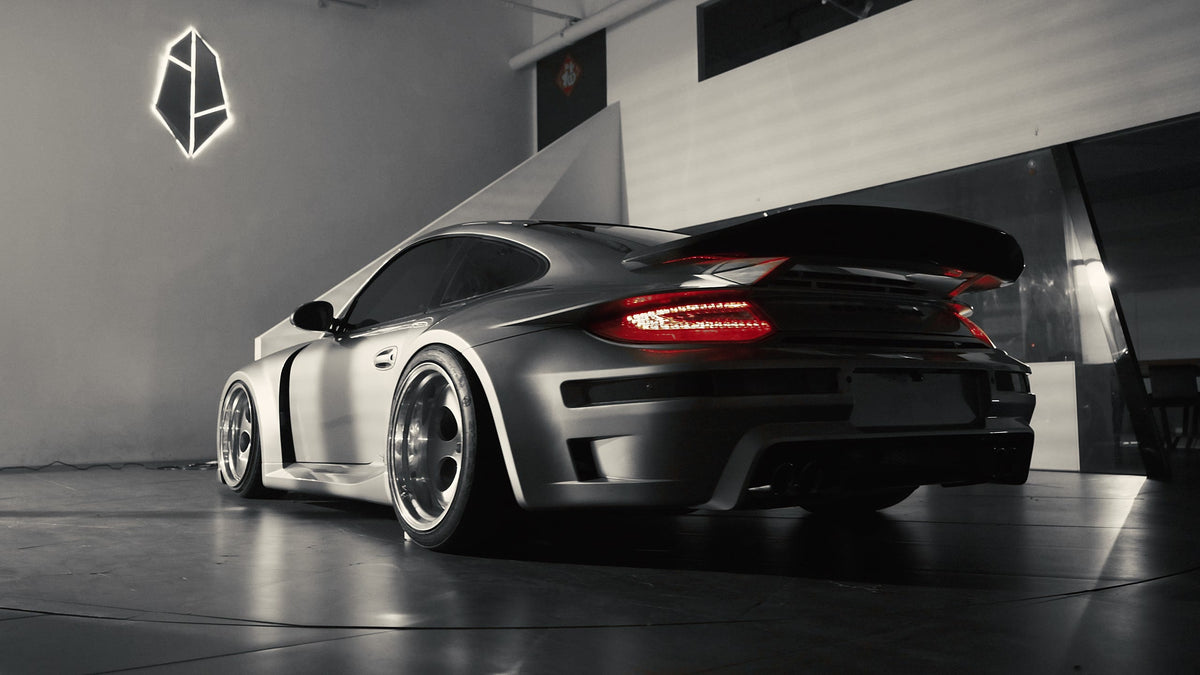 ROBOT CRAFTSMAN "TIGANISM GUSTAV" Widebody Front Fender Flares Wheel Arches for Porsche 997.1 997.2 911 Carrera Base/S/4S/Targa/GTS/GT3/Turbo Carbon Fiber / FRP