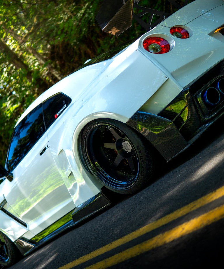 Nissan GTR Nismo T-Spec Black Edition Track Edition Premium Pure  CBA DBA EBA 2008 2009 2010 2011 2012 2013 2014 2015 2016 2017 2018 2019 2020 2021 2022 2023 2024 (designed to be compatible with ROBOT CRAFTSMAN front bumper) with Aftermarket Parts - "Godzilla" Widebody Wheel Arches & Side Skirts Carbon Fiber / FRP from Robot Craftsman