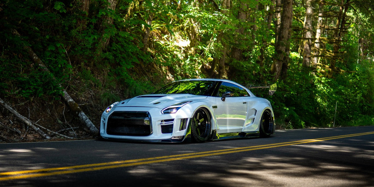 Nissan GTR Nismo T-Spec Black Edition Track Edition Premium Pure  CBA DBA EBA 2008 2009 2010 2011 2012 2013 2014 2015 2016 2017 2018 2019 2020 2021 2022 2023 2024 (designed to be compatible with ROBOT CRAFTSMAN front bumper) with Aftermarket Parts - "Godzilla" Widebody Wheel Arches & Side Skirts Carbon Fiber / FRP from Robot Craftsman