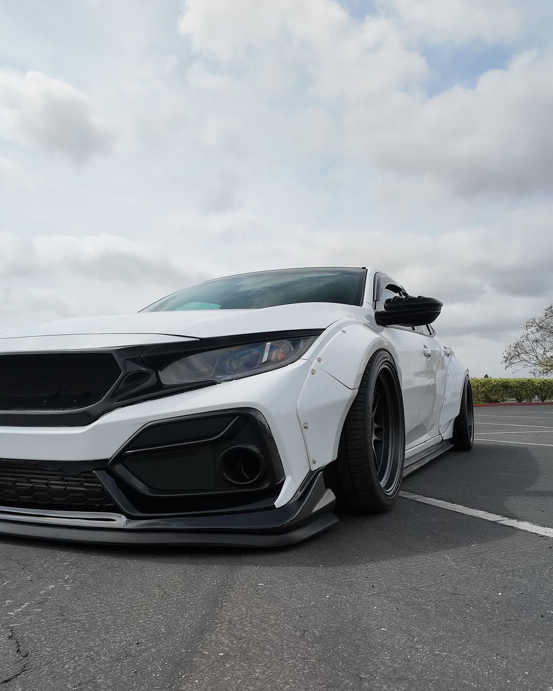 Honda Civic 10th Gen FC1 FC2 FC5 FC6 2016 2017 2018 2019 2020 2021 & Civic 10th Gen FK7 2017 2018 2019 2020 2021 (compatible with both OEM bumper and ROBOT CRAFTSMAN bumper, fits FK7 Hatchback although panel line is slightly different) with Aftermarket Parts - Widebody Wheel Arches Fender Flares Carbon Fiber / FRP from Robot Craftsman