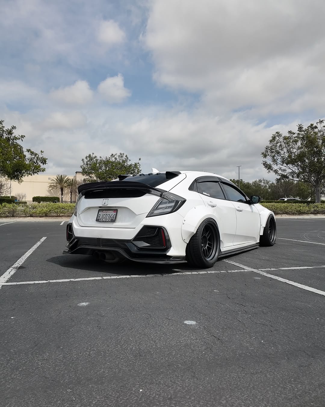 Honda Civic 10th Gen FC1 FC2 FC5 FC6 2016 2017 2018 2019 2020 2021 & Civic 10th Gen FK7 2017 2018 2019 2020 2021 (compatible with both OEM bumper and ROBOT CRAFTSMAN bumper, fits FK7 Hatchback although panel line is slightly different) with Aftermarket Parts - Widebody Wheel Arches Fender Flares Carbon Fiber / FRP from Robot Craftsman