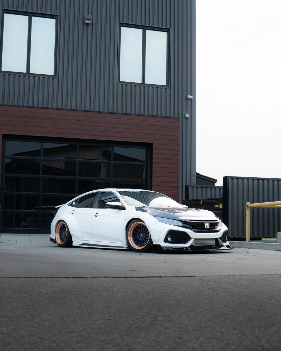 Honda Civic 10th Gen FC1 FC2 FC5 FC6 2016 2017 2018 2019 2020 2021 & Civic 10th Gen FK7 2017 2018 2019 2020 2021 (compatible with both OEM bumper and ROBOT CRAFTSMAN bumper, fits FK7 Hatchback although panel line is slightly different) with Aftermarket Parts - Widebody Wheel Arches Fender Flares Carbon Fiber / FRP from Robot Craftsman