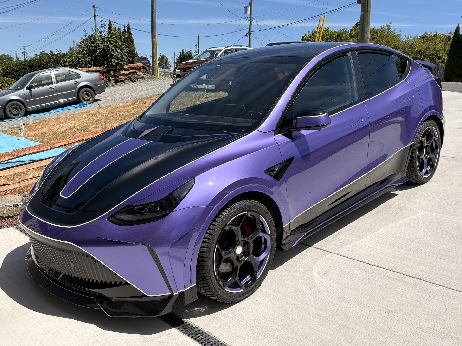 Tesla Model Y Performance AWD Long Range RWD Standard 2020 2021 2023 2024 with Aftermarket Parts - "STARSHIP" Stage 1 Corner Lip (2 pcs) & Stage 2 Corner Lip (4 pcs) & Front Bumper Carbon Fiber from Robot Craftsman