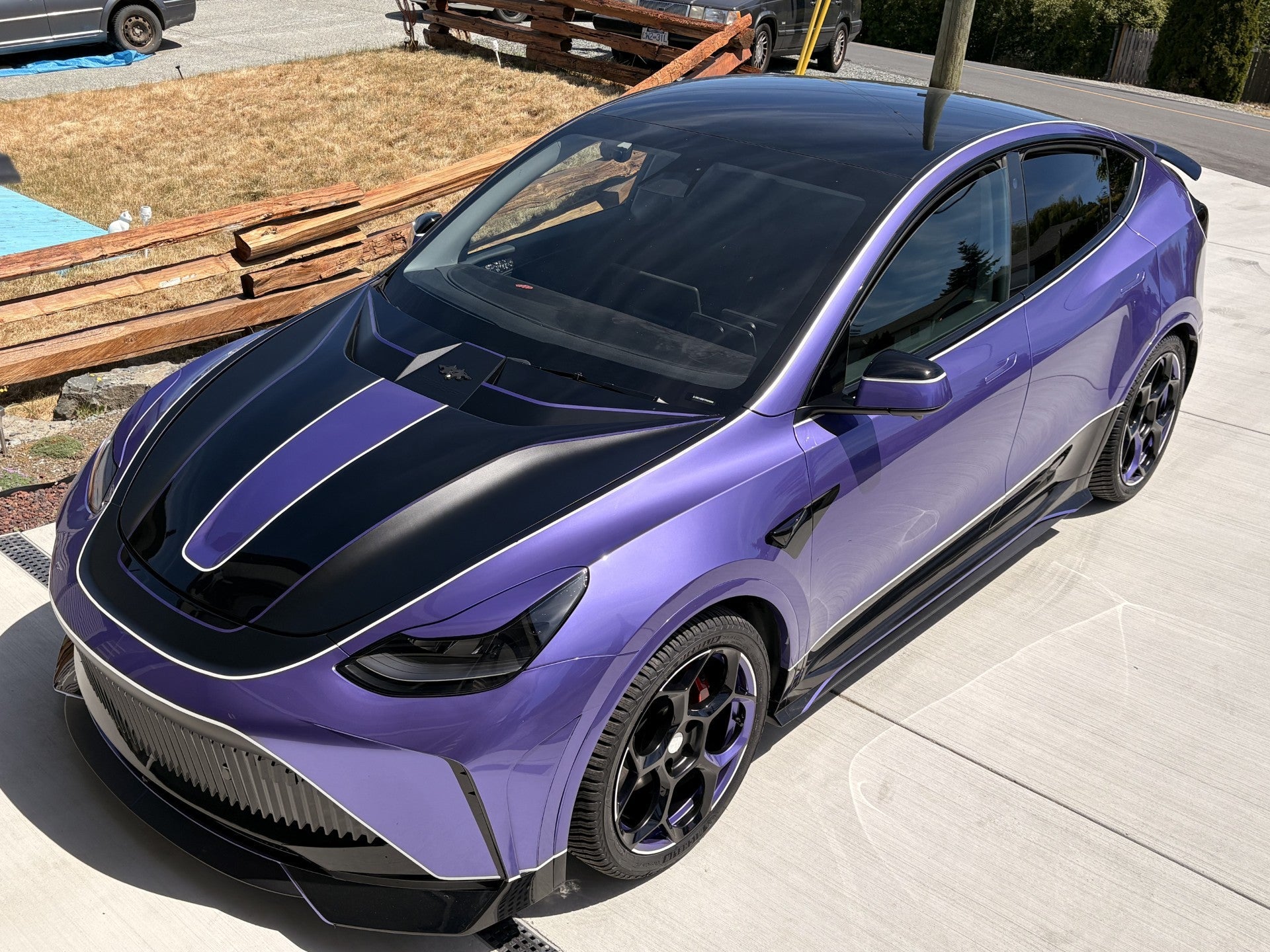 Tesla Model Y Performance AWD Long Range RWD Standard 2020 2021 2023 2024 with Aftermarket Parts - "STARSHIP" Stage 1 Corner Lip (2 pcs) & Stage 2 Corner Lip (4 pcs) & Front Bumper Carbon Fiber from Robot Craftsman