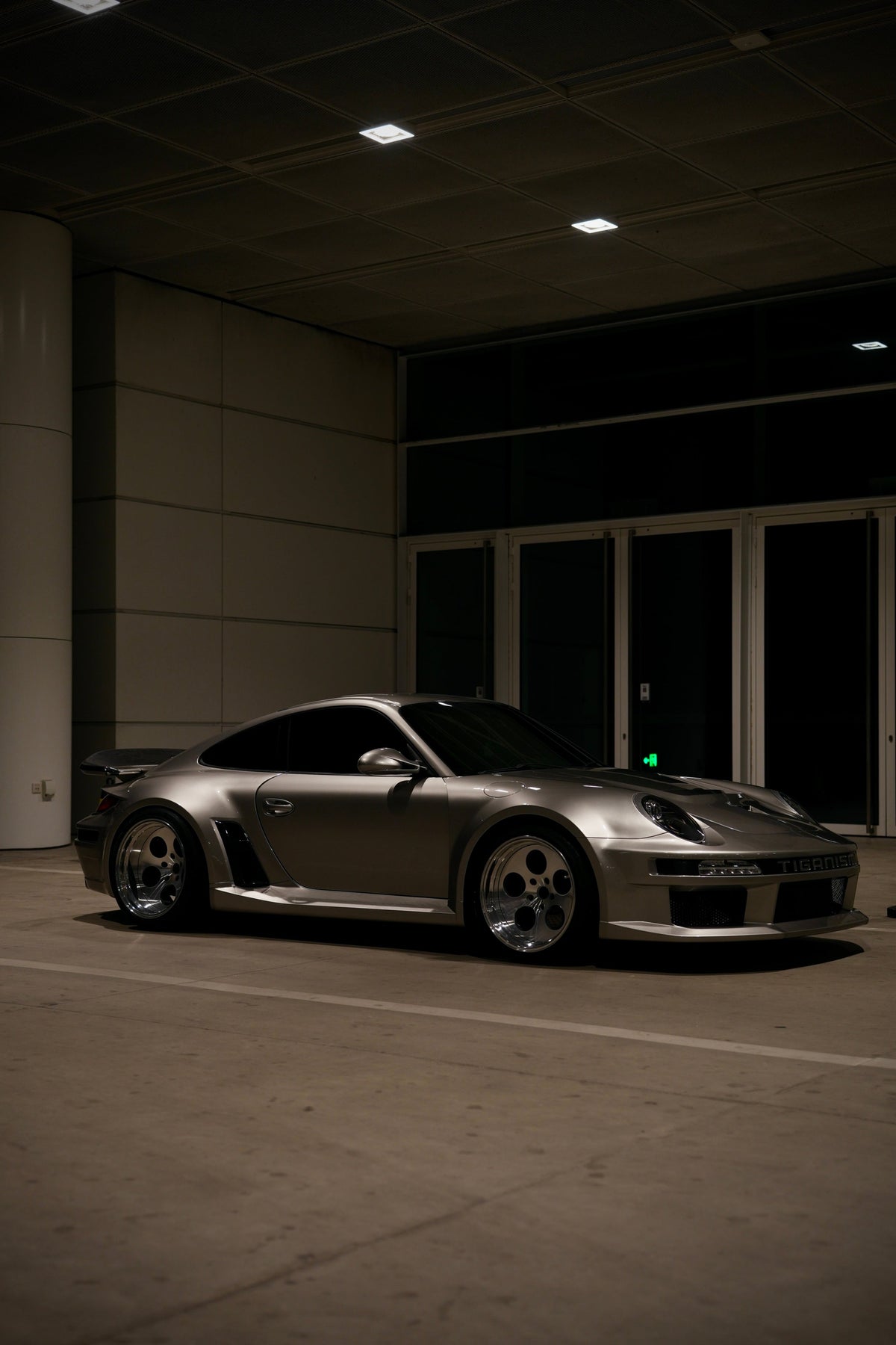 Porsche 911 997.1 997.2 Carrera Base S 2009–2012 (997.1 requires 997.2 taillights) with Robot Craftsman's Aftermarket Parts - Package A "TIGANISM GUSTAV" Carbon Fiber / FRP