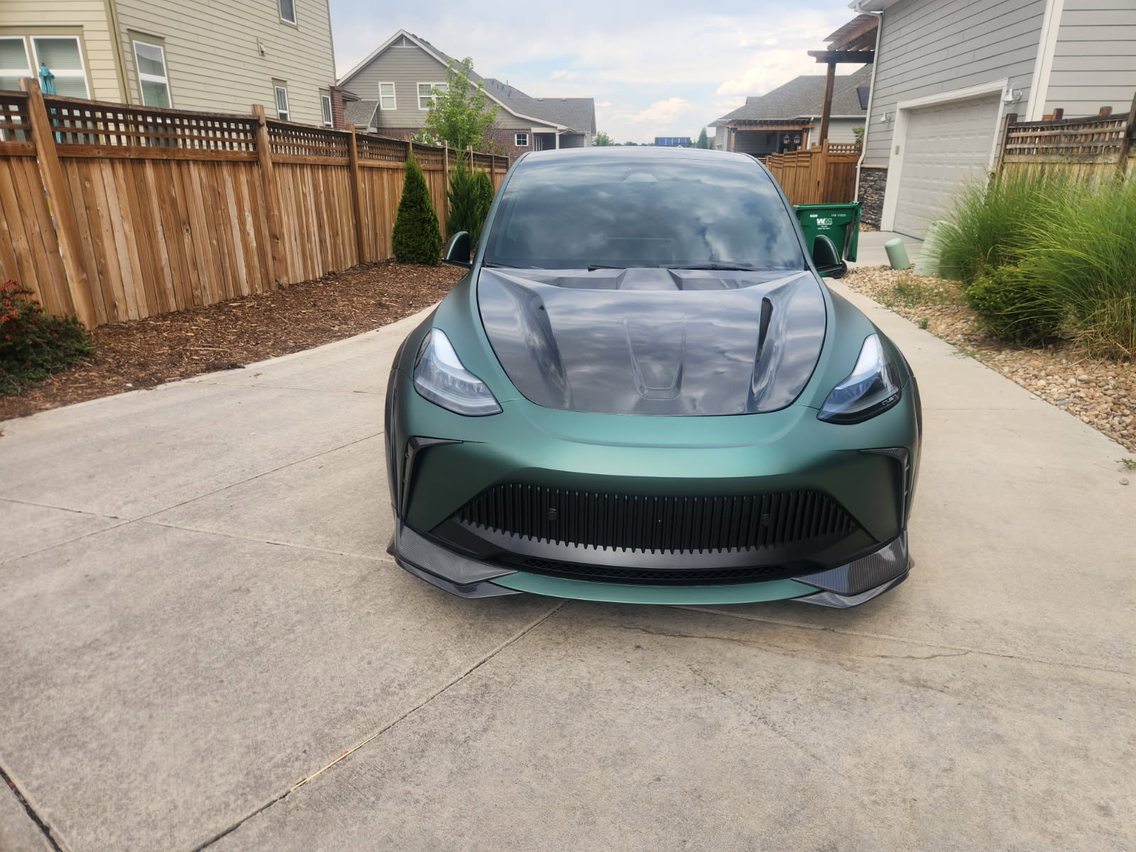 ROBOT CRAFTSMAN "STARSHIP" Full Body Kit For Tesla Model Y / Performance - Performance SpeedShop