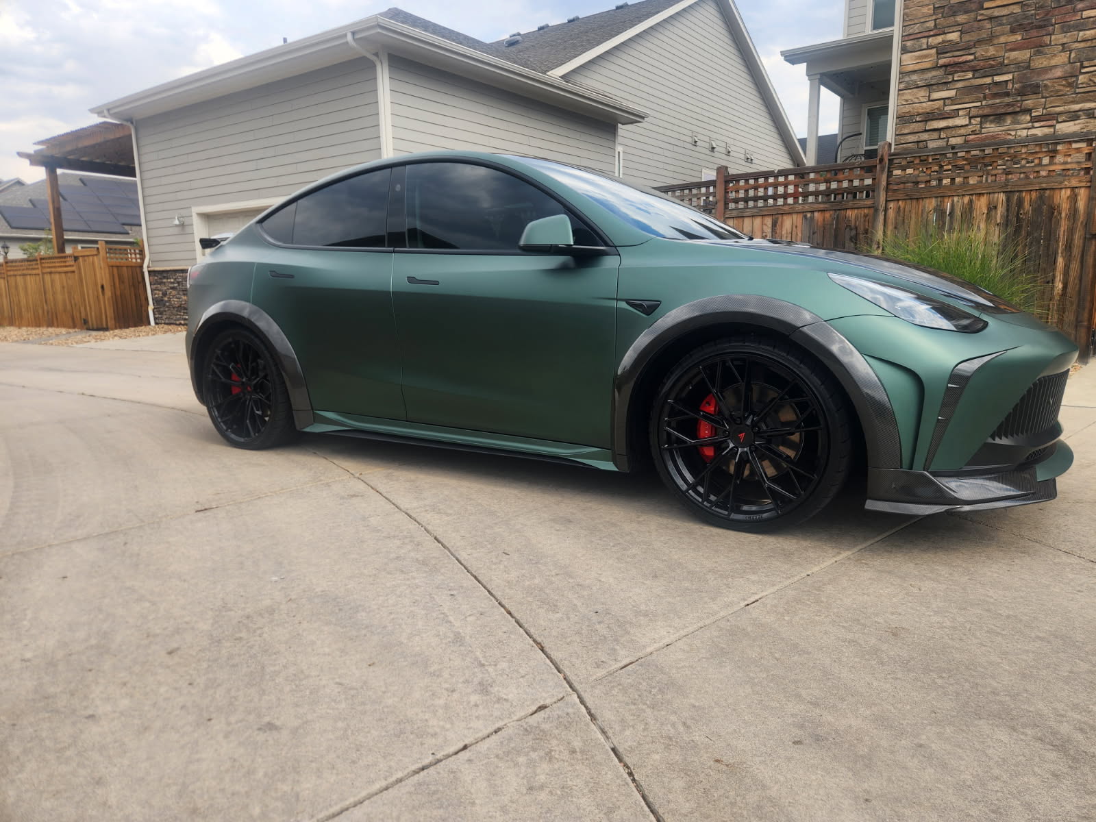 Tesla Model Y Performance AWD Long Range RWD Standard 2020 2021 2022 2023 2024 with Aftermarket Parts - "STARSHIP" Widebody Wheel Arches Carbon Fiber / FRP from Robot Craftsman