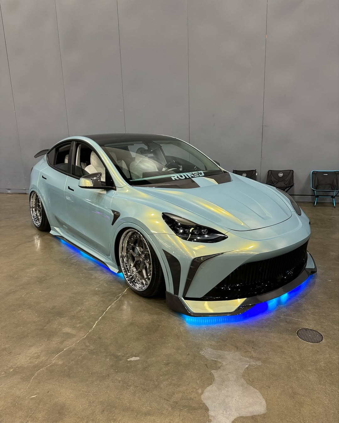 Tesla Model Y Performance AWD Long Range RWD Standard 2020 2021 2022 2023 2024 with Aftermarket Parts - "STARSHIP" Side Skirts PP from Robot Craftsman
