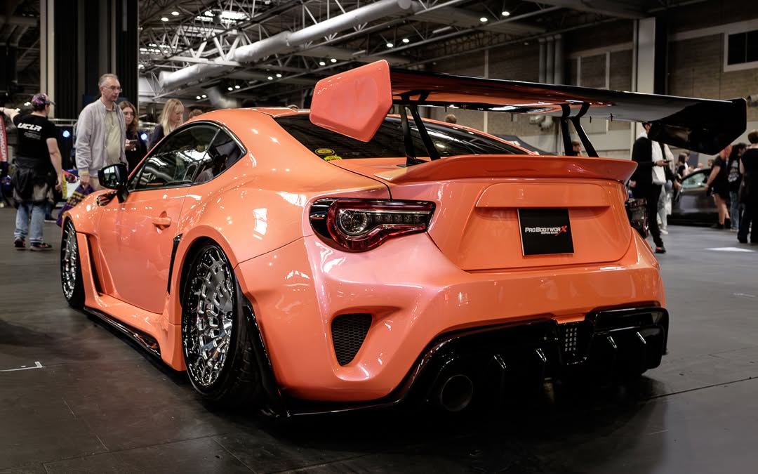 Toyota GT86 86 TRD GT SE Base ZN6 2017 2018 2019 2020 & Scion FR-S FRS ZN6 2013 2014 2015 2016 & BRZ TS Limited Premium ZN6 2013 2014 2015 2016 2017 2018 2019 2020 with Aftermarket Parts - Swan Neck Hammer GT Wing Carbon Fiber / FRP from Robot Craftsman