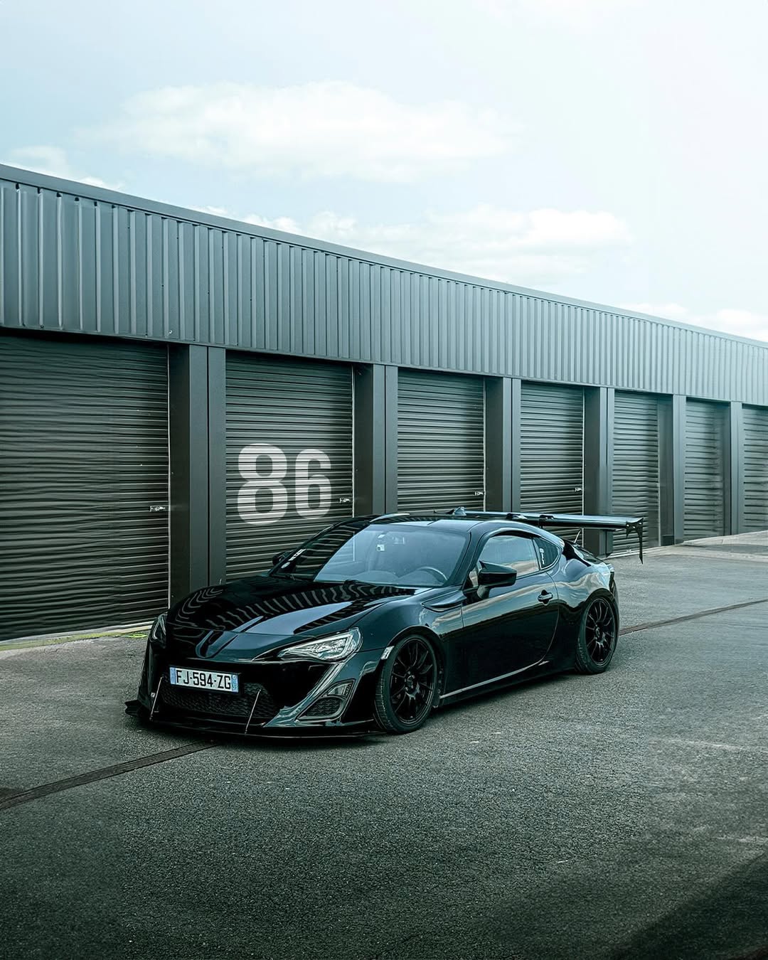 Toyota GT86 86 TRD GT SE Base ZN6 2017 2018 2019 2020 & Scion FR-S FRS ZN6 2013 2014 2015 2016 & BRZ TS Limited Premium ZN6 2013 2014 2015 2016 2017 2018 2019 2020 (compatible with ROBOT widebody kit) with Aftermarket Parts - Front Bumper & Lip Carbon Fiber / FRP from Robot Craftsman