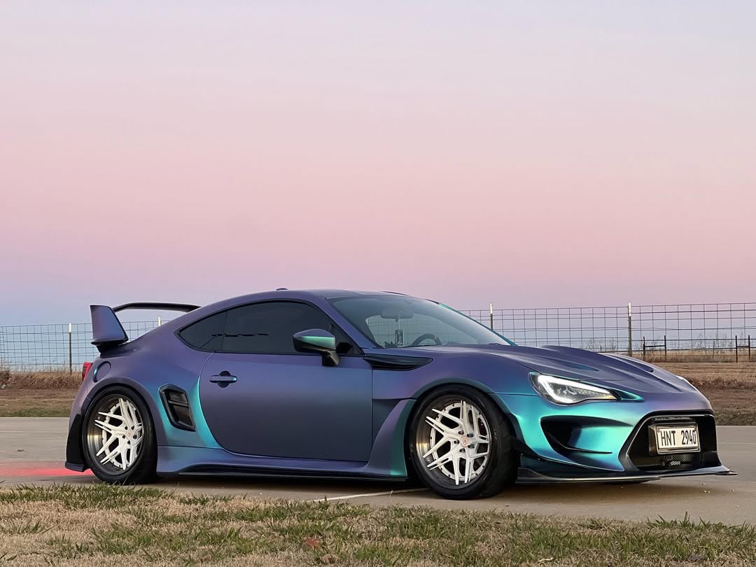 Toyota GT86 86 TRD GT SE Base ZN6 2017 2018 2019 2020 & Scion FR-S FRS ZN6 2013 2014 2015 2016 & BRZ TS Limited Premium ZN6 2013 2014 2015 2016 2017 2018 2019 2020 (compatible with ROBOT widebody kit) with Aftermarket Parts - Front Bumper & Lip Carbon Fiber / FRP from Robot Craftsman