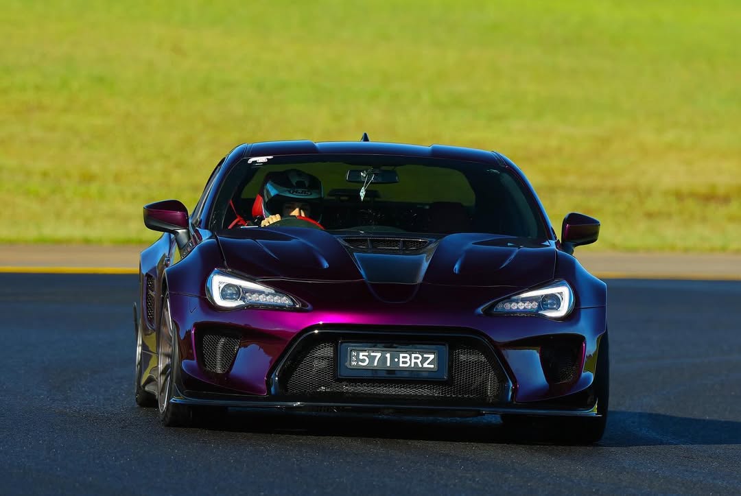 Toyota GT86 86 TRD GT SE Base ZN6 2017 2018 2019 2020 & Scion FR-S FRS ZN6 2013 2014 2015 2016 & BRZ TS Limited Premium ZN6 2013 2014 2015 2016 2017 2018 2019 2020 (compatible with ROBOT widebody kit) with Aftermarket Parts - Front Bumper & Lip Carbon Fiber / FRP from Robot Craftsman