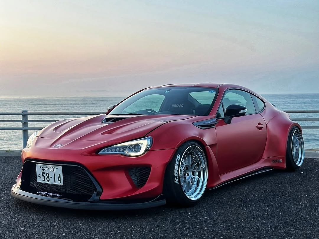 Toyota GT86 86 TRD GT SE Base ZN6 2017 2018 2019 2020 & Scion FR-S FRS ZN6 2013 2014 2015 2016 & BRZ TS Limited Premium ZN6 2013 2014 2015 2016 2017 2018 2019 2020 (compatible with ROBOT widebody kit) with Aftermarket Parts - Front Bumper & Lip Carbon Fiber / FRP from Robot Craftsman