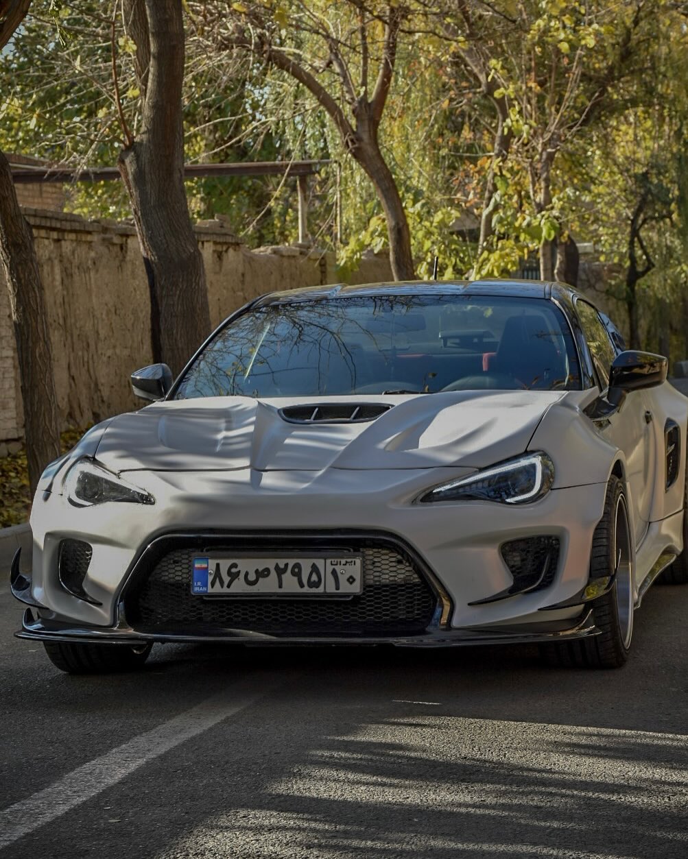 Toyota GT86 86 TRD GT SE Base ZN6 2017 2018 2019 2020 & Scion FR-S FRS ZN6 2013 2014 2015 2016 & BRZ TS Limited Premium ZN6 2013 2014 2015 2016 2017 2018 2019 2020 (compatible with ROBOT widebody kit) with Aftermarket Parts - Front Bumper & Lip Carbon Fiber / FRP from Robot Craftsman