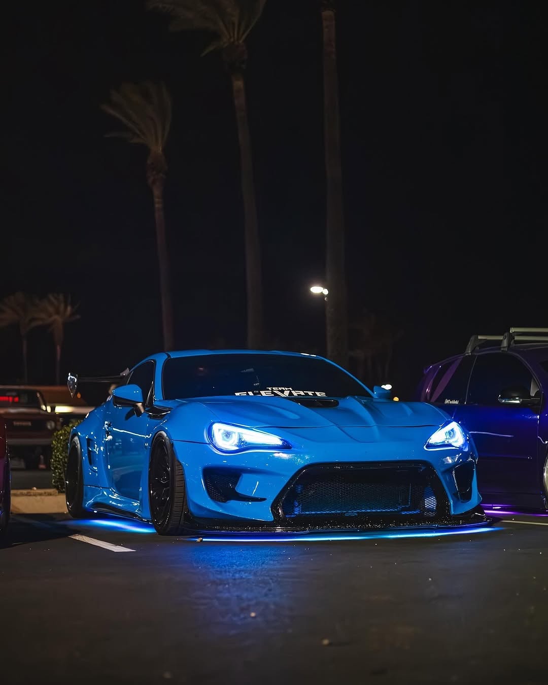 Toyota GT86 86 TRD GT SE Base ZN6 2017 2018 2019 2020 & Scion FR-S FRS ZN6 2013 2014 2015 2016 & BRZ TS Limited Premium ZN6 2013 2014 2015 2016 2017 2018 2019 2020 (compatible with ROBOT widebody kit) with Aftermarket Parts - Replacement Hood Scoop& Hood Bonnet Carbon Fiber / FRP from Robot Craftsman