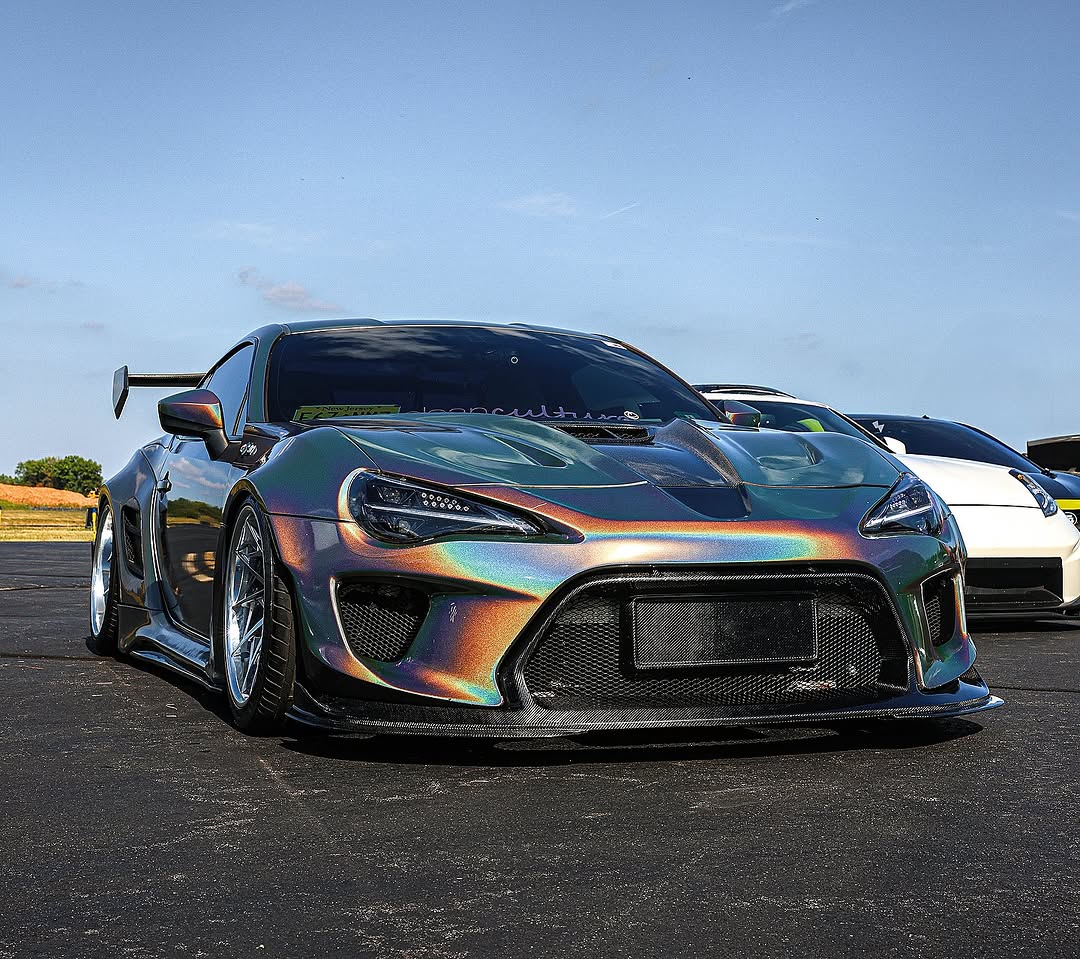 Toyota GT86 86 TRD GT SE Base ZN6 2017 2018 2019 2020 & Scion FR-S FRS ZN6 2013 2014 2015 2016 & BRZ TS Limited Premium ZN6 2013 2014 2015 2016 2017 2018 2019 2020 (compatible with ROBOT widebody kit) with Aftermarket Parts - Front Corner Canards (Pair) & Front Inner Vents Canards (Pair) Carbon Fiber / FRP from Robot Craftsman