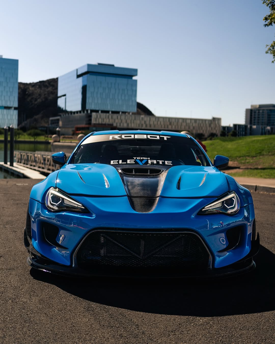 Toyota GT86 86 TRD GT SE Base ZN6 2017 2018 2019 2020 & Scion FR-S FRS ZN6 2013 2014 2015 2016 & BRZ TS Limited Premium ZN6 2013 2014 2015 2016 2017 2018 2019 2020 (compatible with ROBOT widebody kit) with Aftermarket Parts - Replacement Hood Scoop& Hood Bonnet Carbon Fiber / FRP from Robot Craftsman