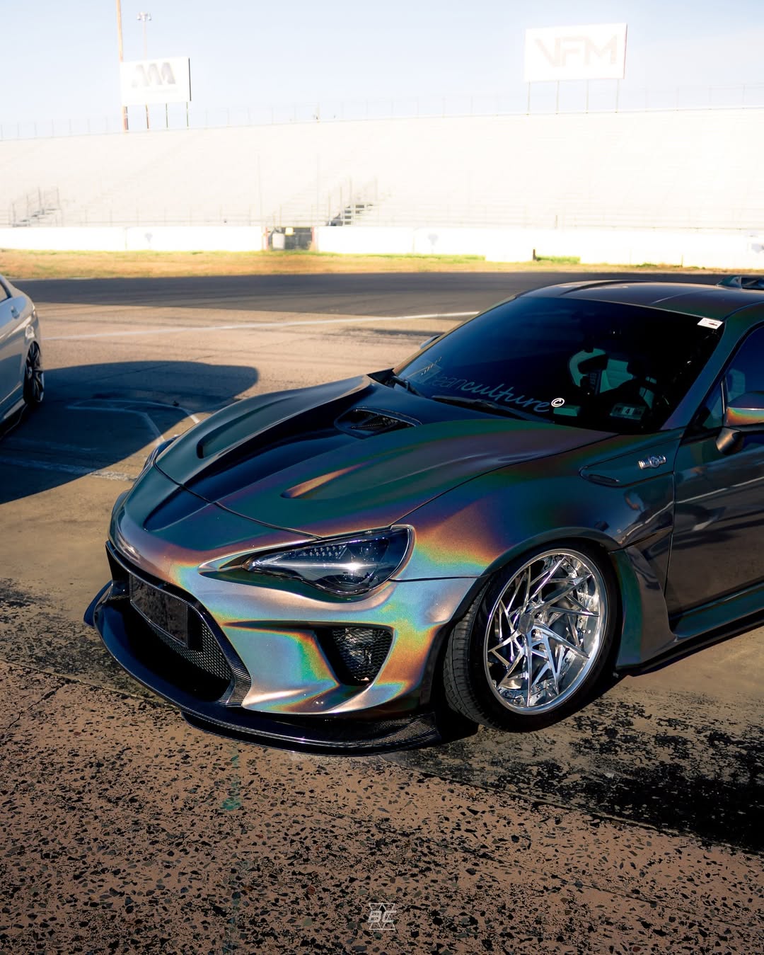 Toyota GT86 86 TRD GT SE Base ZN6 2017 2018 2019 2020 & Scion FR-S FRS ZN6 2013 2014 2015 2016 & BRZ TS Limited Premium ZN6 2013 2014 2015 2016 2017 2018 2019 2020 (compatible with ROBOT widebody kit) with Aftermarket Parts - Replacement Hood Scoop& Hood Bonnet Carbon Fiber / FRP from Robot Craftsman