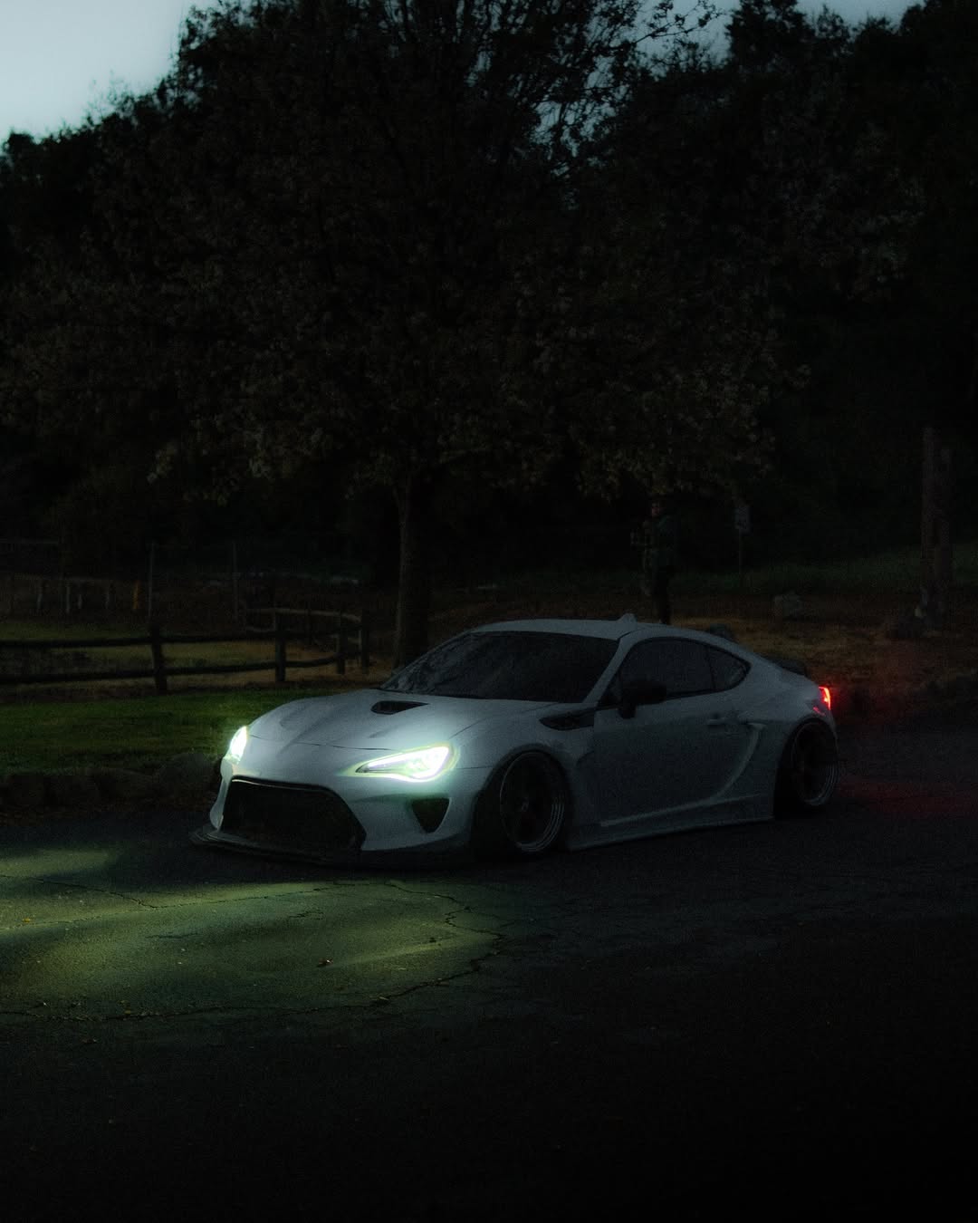 Toyota GT86 86 TRD GT SE Base ZN6 2017 2018 2019 2020 & Scion FR-S FRS ZN6 2013 2014 2015 2016 & BRZ TS Limited Premium ZN6 2013 2014 2015 2016 2017 2018 2019 2020 (compatible with ROBOT widebody kit) with Aftermarket Parts - Hood Bonnet Carbon Fiber / FRP from Robot Craftsman