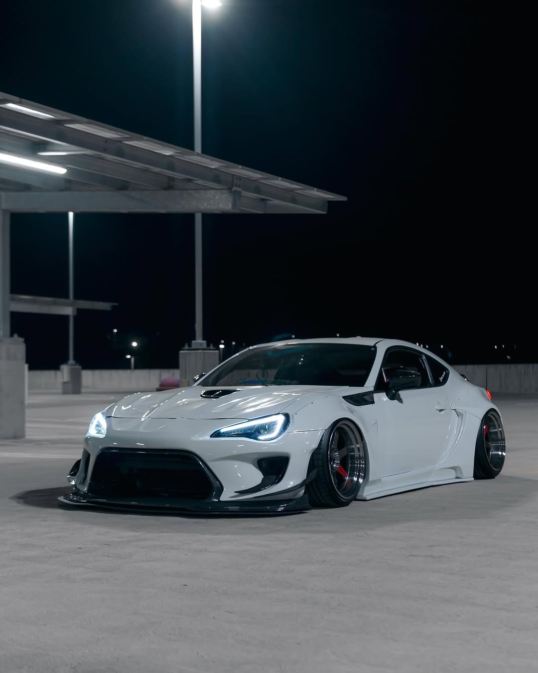 Toyota GT86 86 TRD GT SE Base ZN6 2017 2018 2019 2020 & Scion FR-S FRS ZN6 2013 2014 2015 2016 & BRZ TS Limited Premium ZN6 2013 2014 2015 2016 2017 2018 2019 2020 (compatible with ROBOT widebody kit) with Aftermarket Parts - Front Corner Canards (Pair) & Front Inner Vents Canards (Pair) Carbon Fiber / FRP from Robot Craftsman