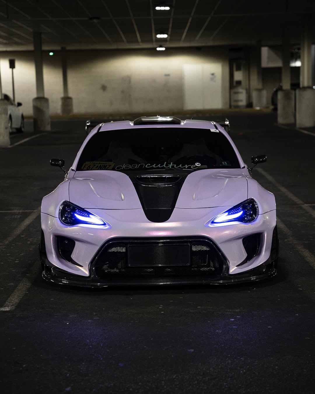 Toyota GT86 86 TRD GT SE Base ZN6 2017 2018 2019 2020 & Scion FR-S FRS ZN6 2013 2014 2015 2016 & Subaru BRZ TS Limited Premium ZN6 2013 2014 2015 2016 2017 2018 2019 2020 with Aftermarket Parts - SHINNING Roof Scoop Carbon Fiber / FRP from Robot Craftsman