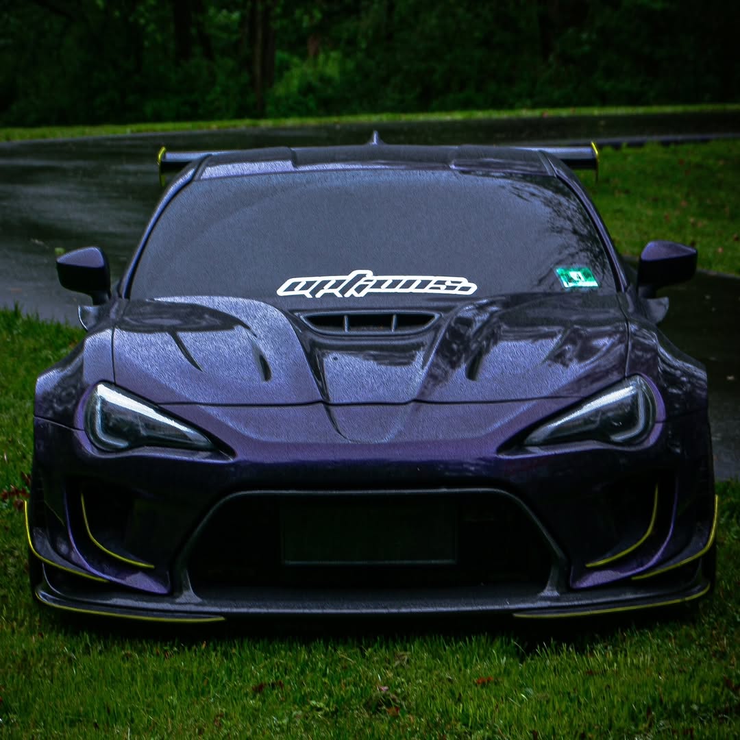 Toyota GT86 86 TRD GT SE Base ZN6 2017 2018 2019 2020 & Scion FR-S FRS ZN6 2013 2014 2015 2016 & BRZ TS Limited Premium ZN6 2013 2014 2015 2016 2017 2018 2019 2020 (compatible with ROBOT widebody kit) with Aftermarket Parts - Front Bumper & Lip Carbon Fiber / FRP from Robot Craftsman