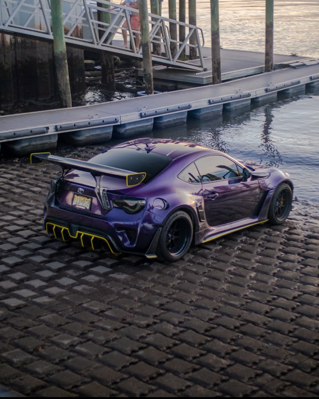 Toyota GT86 86 TRD GT SE Base ZN6 2017 2018 2019 2020 & Scion FR-S FRS ZN6 2013 2014 2015 2016 & BRZ TS Limited Premium ZN6 2013 2014 2015 2016 2017 2018 2019 2020 with Aftermarket Parts - Swan Neck Hammer GT Wing Carbon Fiber / FRP from Robot Craftsman