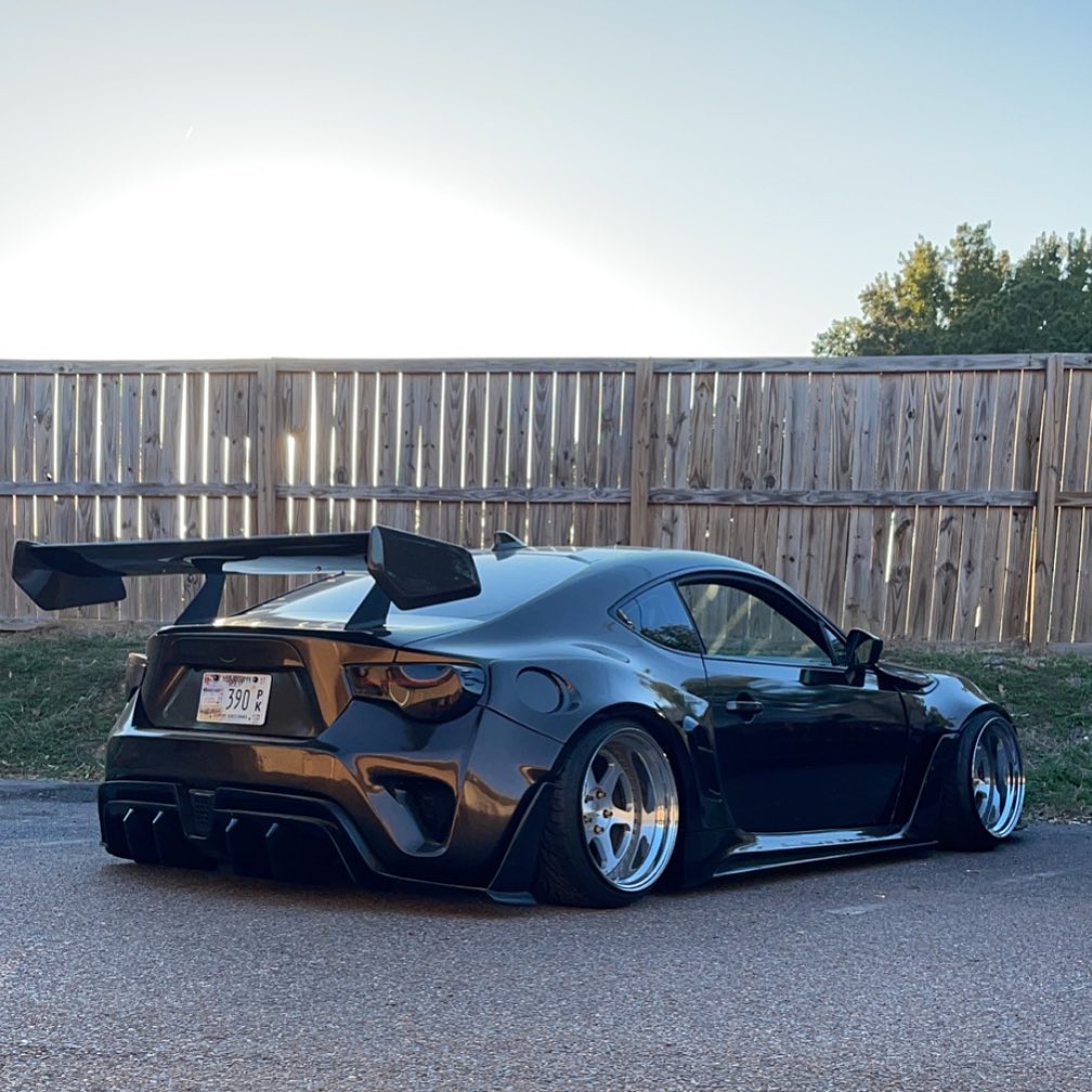 Toyota GT86 86 TRD GT SE Base ZN6 2017 2018 2019 2020 & Scion FR-S FRS ZN6 2013 2014 2015 2016 & BRZ TS Limited Premium ZN6 2013 2014 2015 2016 2017 2018 2019 2020 with Aftermarket Parts - Swan Neck Hammer GT Wing Carbon Fiber / FRP from Robot Craftsman