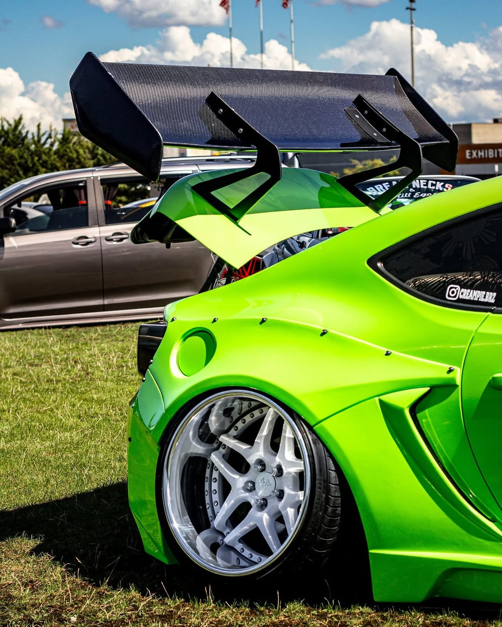 Toyota GT86 86 TRD GT SE Base ZN6 2017 2018 2019 2020 & Scion FR-S FRS ZN6 2013 2014 2015 2016 & BRZ TS Limited Premium ZN6 2013 2014 2015 2016 2017 2018 2019 2020 with Aftermarket Parts - Swan Neck Hammer GT Wing Carbon Fiber / FRP from Robot Craftsman