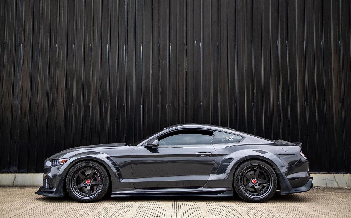 ROBOT CRAFTSMAN "Cavalier" Widebody Kit For Mustang S550.1 2015-2017 Carbon Fiber - Performance SpeedShop