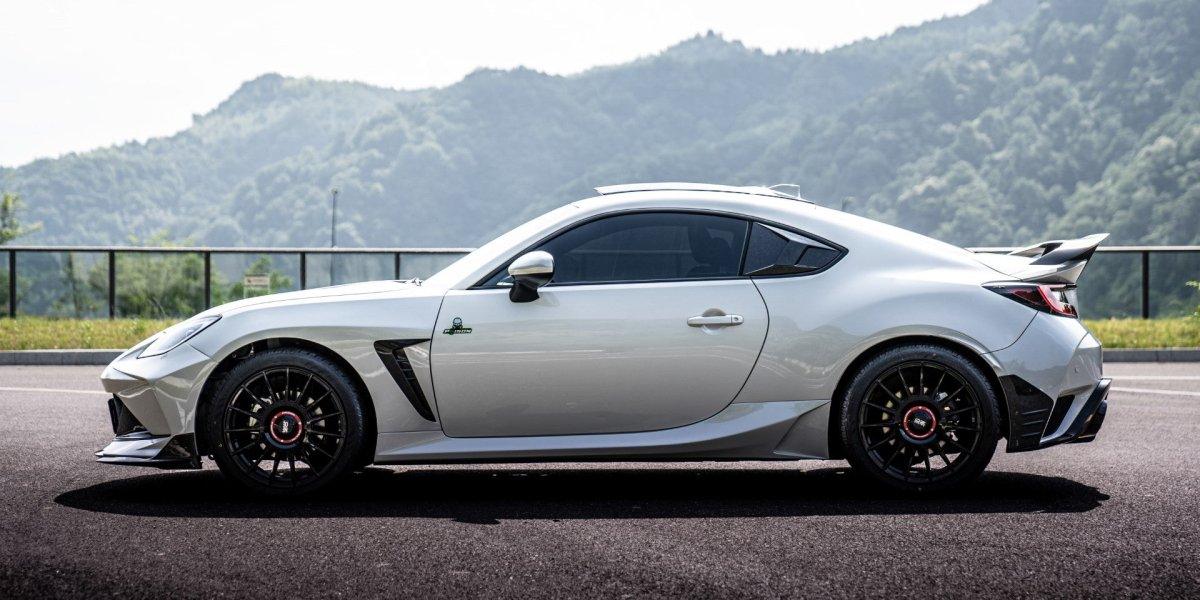 Subaru BRZ & Toyota GR86 Aftermarket Parts Robot Craftsman Front