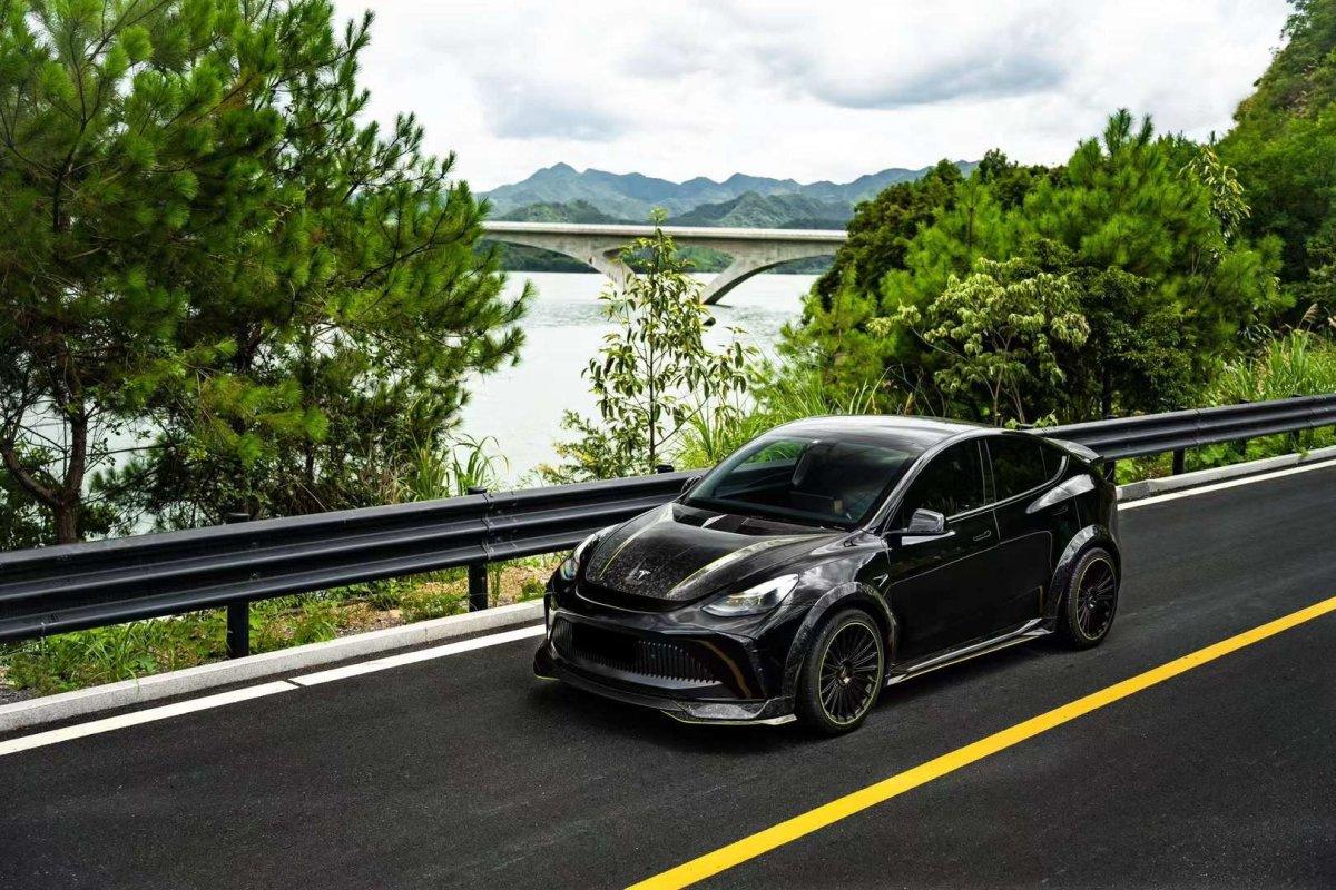 ROBOT CRAFTSMAN "STARSHIP" Front Bumper & Splitter For Tesla Model Y / Performance - Performance SpeedShop