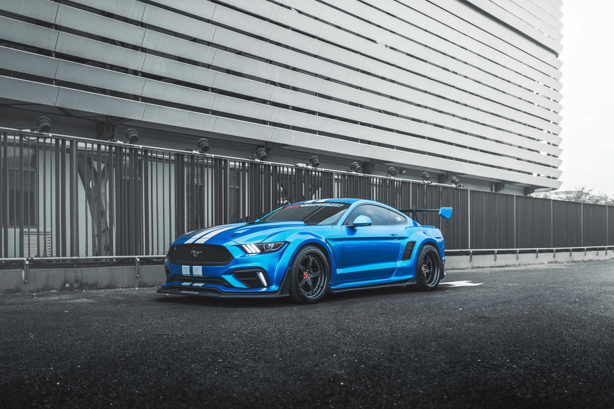 ROBOT CRAFTSMAN  "Cavalier" Widebody Front Bumper & Lip For Mustang S550.1 2015-2017 Carbon Fiber