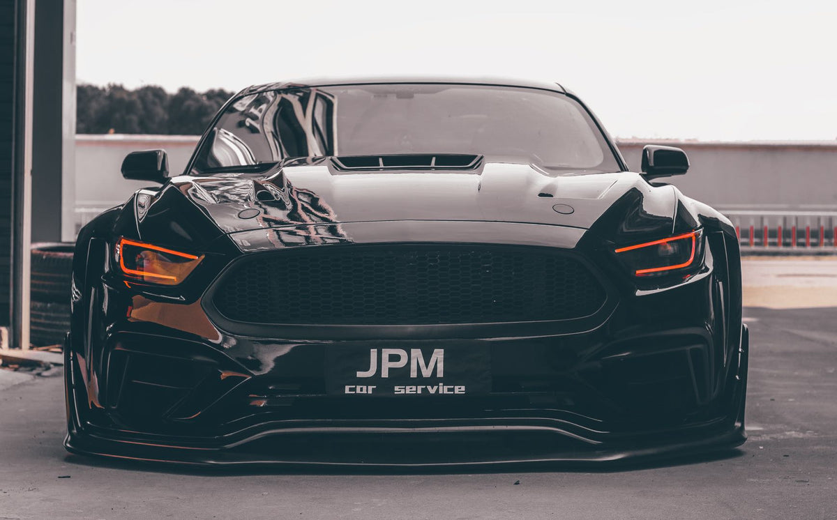ROBOT CRAFTSMAN  "Cavalier" Widebody Front Bumper & Lip For Mustang S550.1 2015-2017 Carbon Fiber