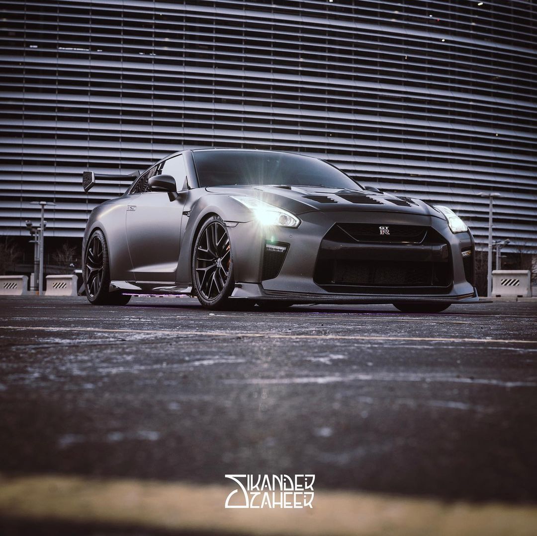 ROBOT CRAFTSMAN Carbon Fiber or FRP Swan Neck Hammer GT Wing For Nissan GTR R35