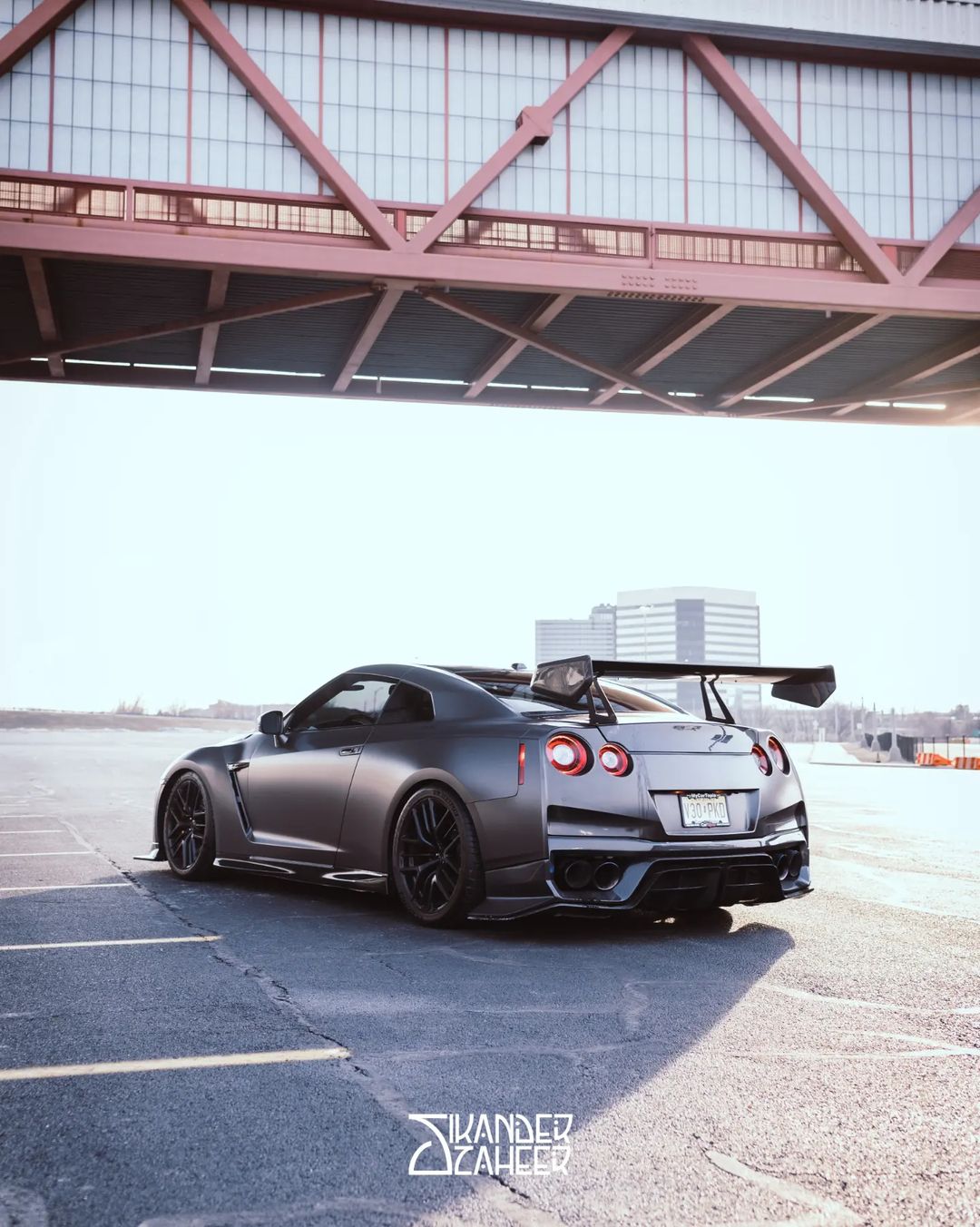 ROBOT CRAFTSMAN Carbon Fiber or FRP Swan Neck Hammer GT Wing For Nissan GTR R35