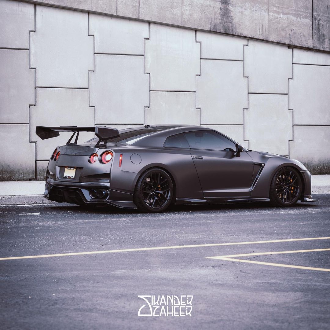 Gtr R35 Wing Carbon Fiber Swan Neck Hammer GT Wing For Nissan GTR R35 – Robot Craftsman